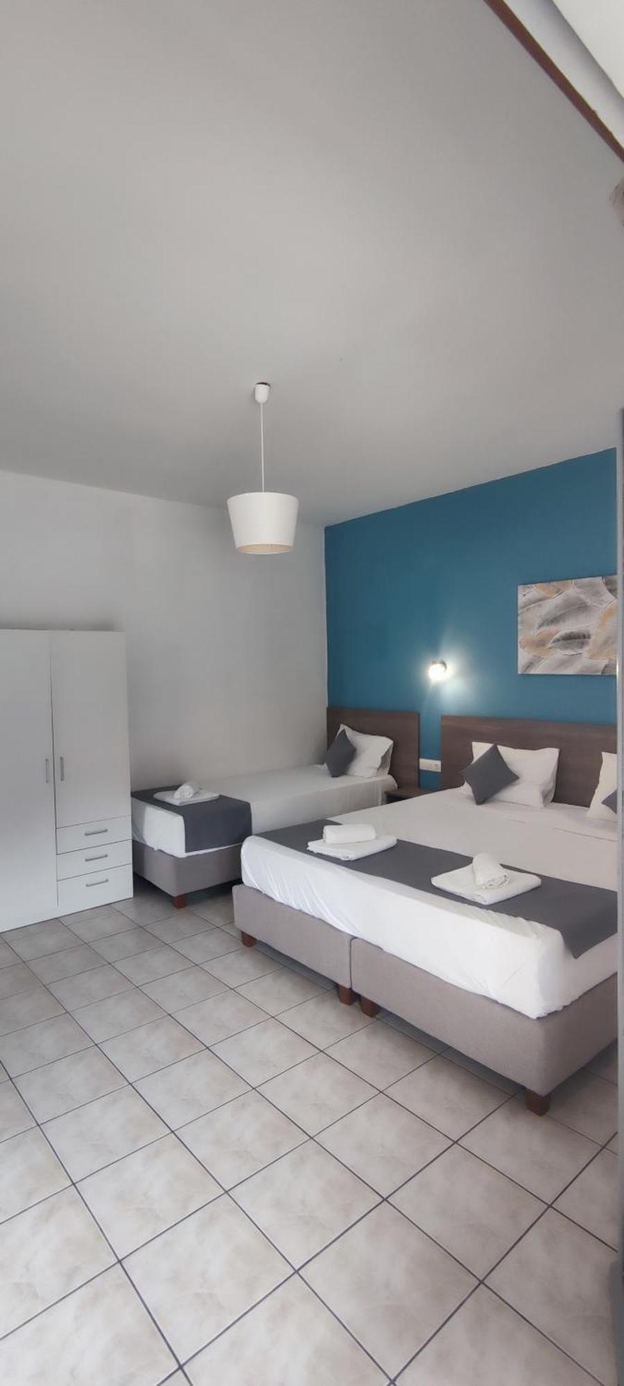 Gardelis Gardens Apartment Benitses  Phòng bức ảnh